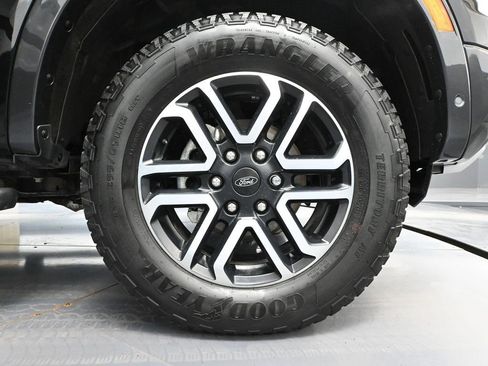 Used 2024 Ford Ranger Lariat w/ Trailer Tow Package AWD/4WD image 16