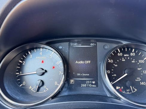 Used 2017 Nissan Rogue S FWD image 21