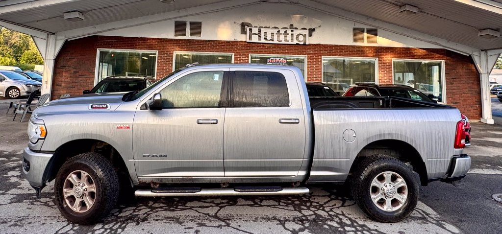 Used 2022 RAM 3500 Big Horn w/ Level B Equipment Group AWD/4WD image 2