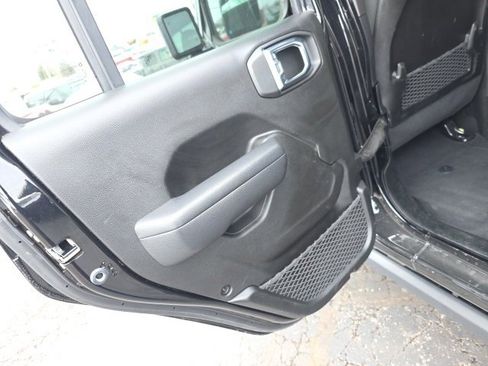 Used 2025 Jeep Wrangler Unlimited Rubicon 4xe w/ Safety Group image 35