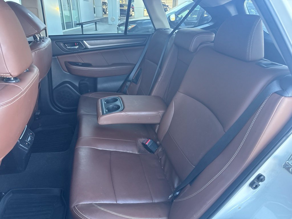 Used 2018 Subaru Outback 3.6R Touring w/ Protection Package #1 AWD/4WD image 8