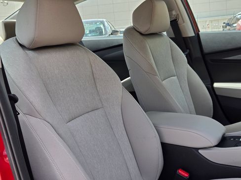Certified 2025 Honda Accord SE image 30