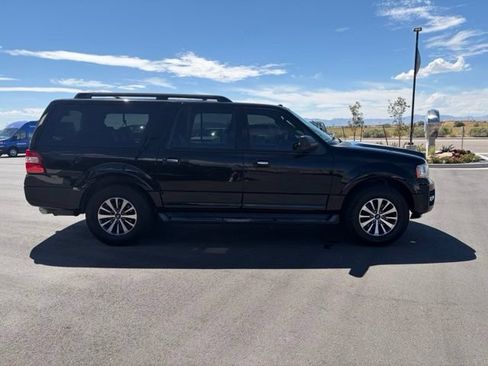 Used 2016 Ford Expedition EL XLT w/ Equipment Group 202A AWD/4WD image 6