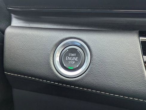 Certified 2024 Cadillac Escalade Sport AWD/4WD image 35