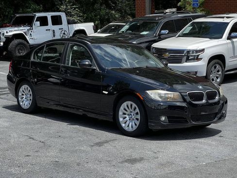 Used 2009 BMW 328i Sedan RWD image 4