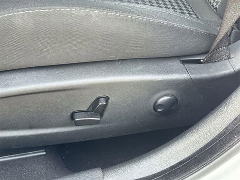 Used 2023 Dodge Charger GT image 25