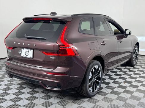 New 2026 Volvo XC60 B5 Plus w/ Protection Package Premier AWD/4WD image 5