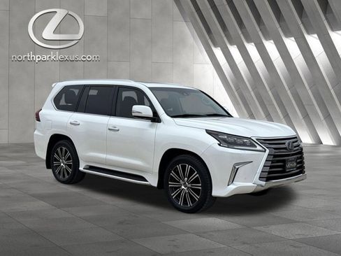 Used 2019 Lexus LX 570 4WD w/ Luxury Package image 5