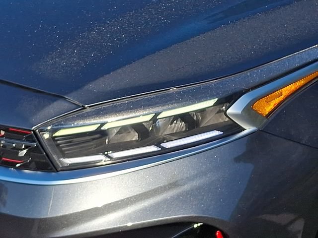 Used 2023 Kia Forte GT FWD image 9