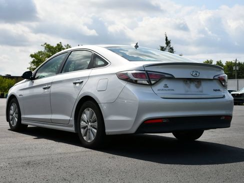 Used 2016 Hyundai Sonata SE FWD image 5