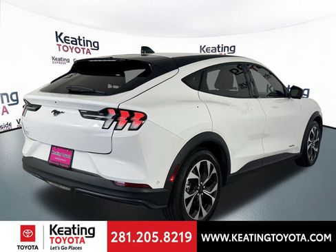 Used 2024 Ford Mustang Mach-E Select w/ Comfort Package Lite image 4