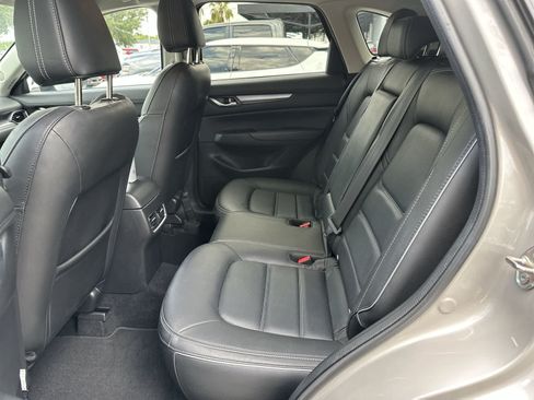 Used 2024 MAZDA CX-5 AWD 2.5 S w/ Preferred Package image 4