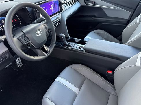New 2026 Toyota Camry SE image 10