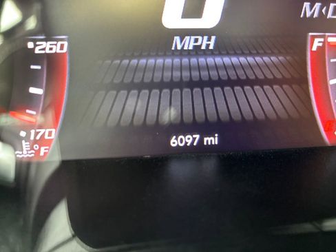 Used 2022 Dodge Challenger SRT Hellcat Redeye image 17