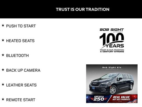 Used 2024 Chrysler Pacifica Touring-L FWD image 2