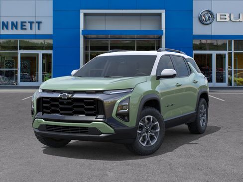 New 2026 Chevrolet Equinox ACTIV w/ Convenience Package III FWD image 6