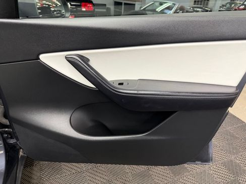 Used 2022 Tesla Model Y Performance AWD/4WD image 50