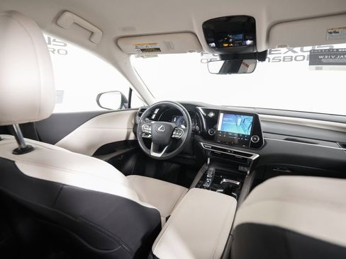 Used 2024 Lexus RX 350h AWD/4WD image 16
