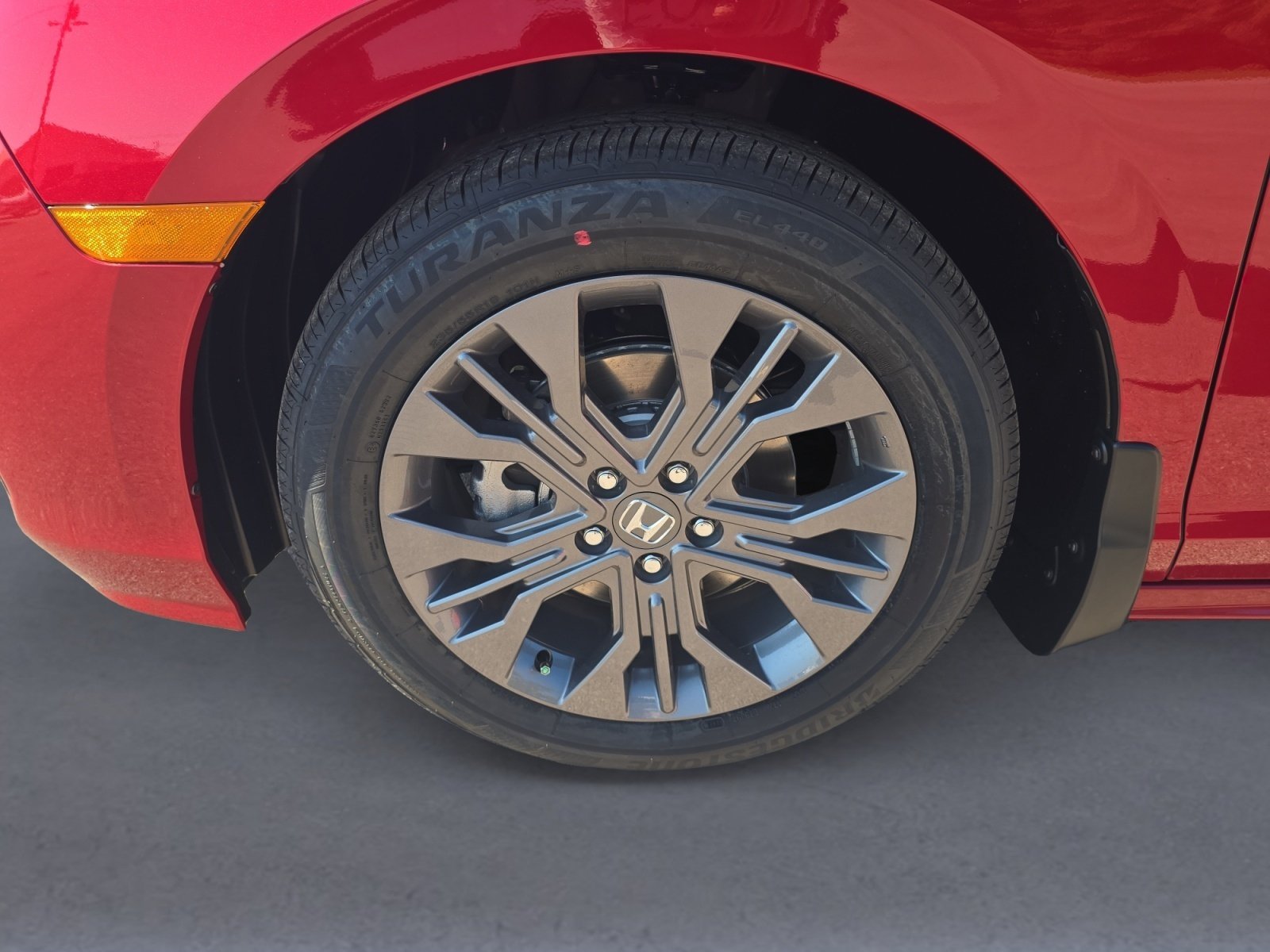 New 2027 Honda Odyssey Touring image 10