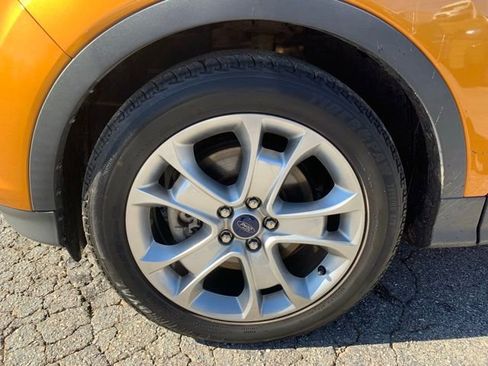 Used 2016 Ford Escape Titanium image 31