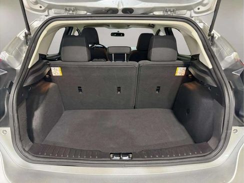 Used 2013 Ford Focus SE w/ SE Winter Pkg FWD image 25