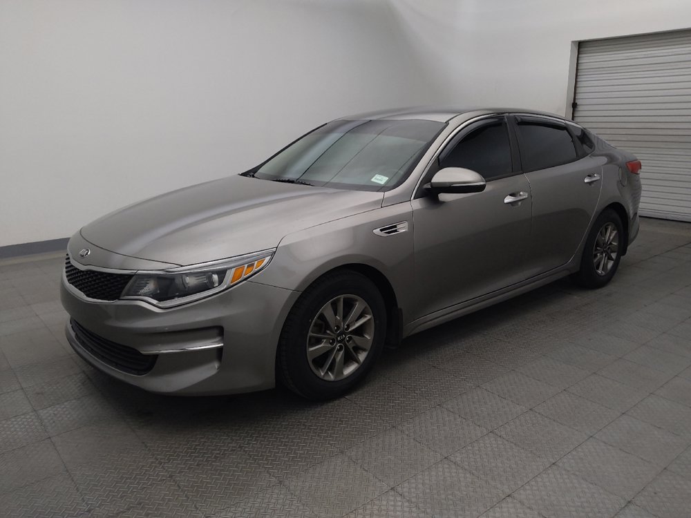 Used 2016 Kia Optima LX w/ Technology Package FWD image 2