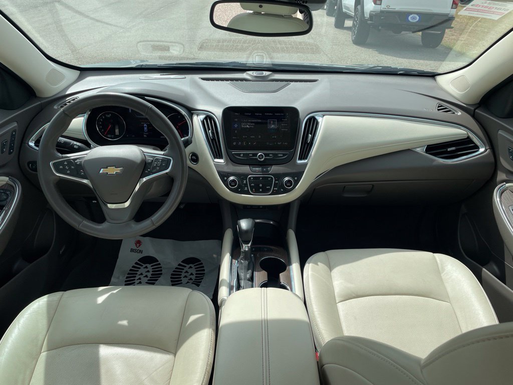 Used 2024 Chevrolet Malibu LT FWD image 29