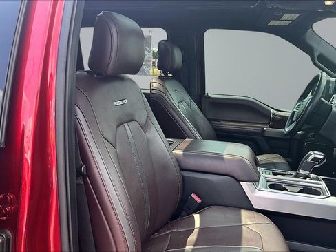 Used 2016 Ford F150 Platinum w/ Equipment Group 701A Luxury AWD/4WD image 7