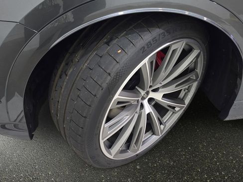 New 2026 Audi Q8 Prestige image 32