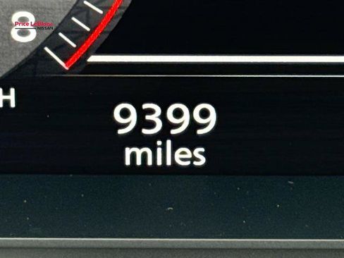 Used 2025 Nissan Rogue Platinum AWD/4WD image 27