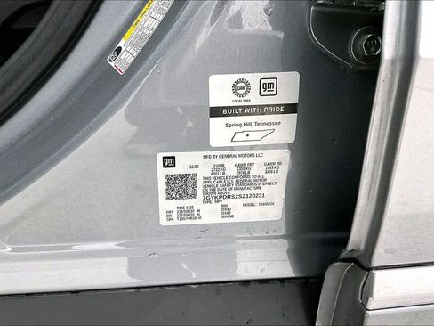 Used 2025 Cadillac XT6 Premium Luxury image 44