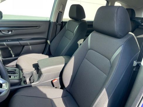 Certified 2025 Honda CR-V LX image 27