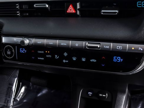 Used 2023 Hyundai Ioniq 5 Limited image 28