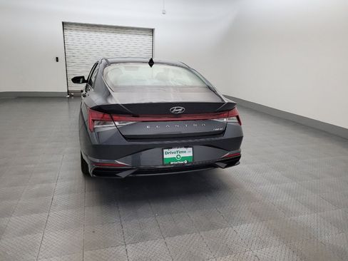 Used 2021 Hyundai Elantra Limited w/ Cargo Package FWD image 6