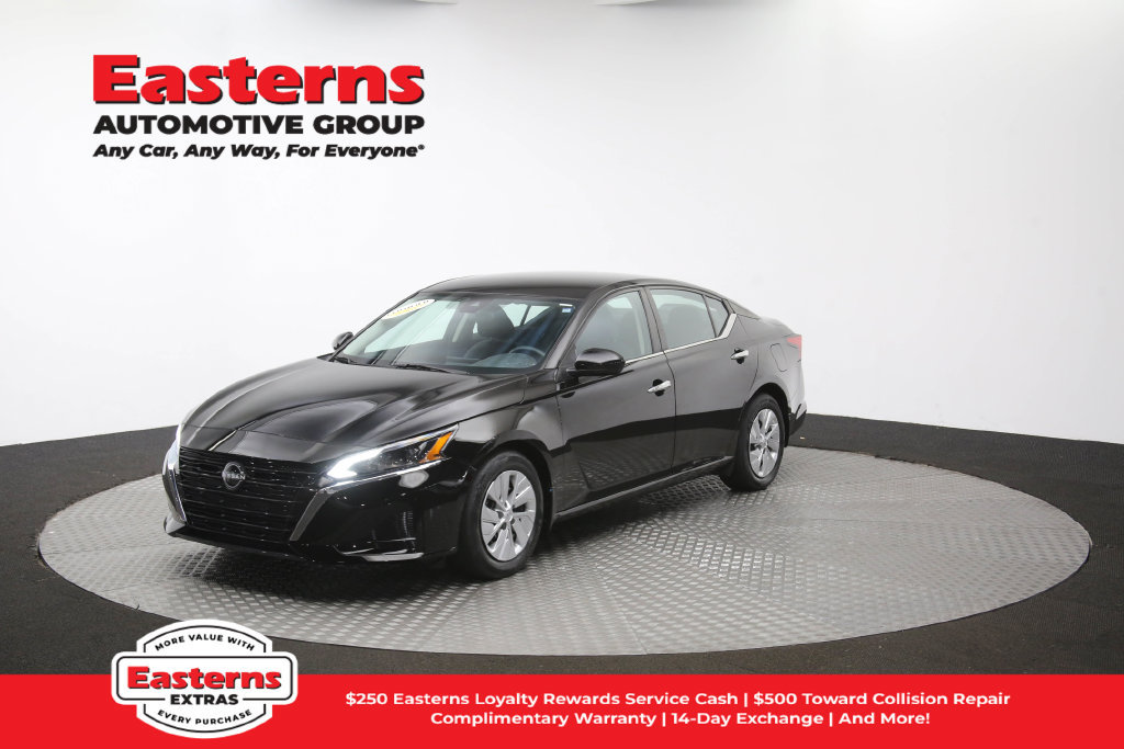 Used 2023 Nissan Altima 2.5 S FWD image 55