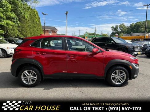 Used 2022 Hyundai Kona SE AWD/4WD image 8