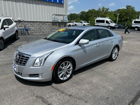 Used 2013 Cadillac XTS Premium AWD/4WD image 9