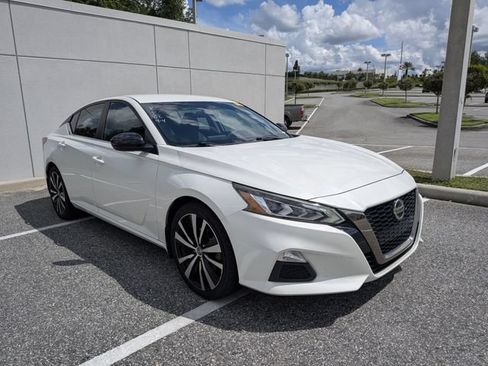 Used 2019 Nissan Altima 2.5 SR FWD image 1