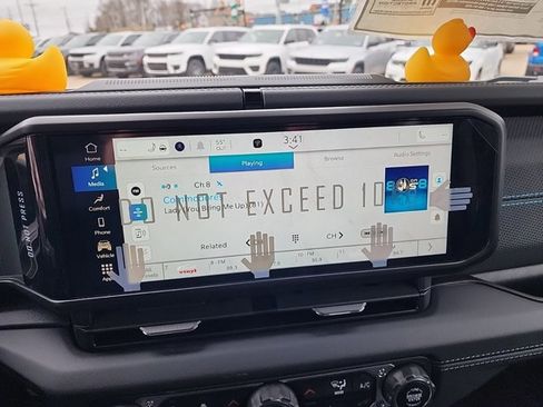 Used 2024 Jeep Wrangler Unlimited Rubicon 4xe w/ Convenience Group image 38