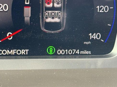 Certified 2025 Acura ADX A-Spec image 22