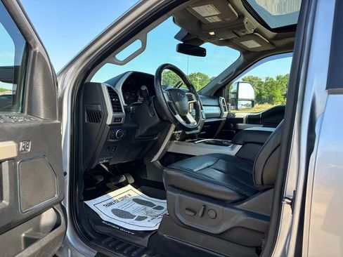 Used 2020 Ford F250 Lariat w/ Lariat Ultimate Package AWD/4WD image 21