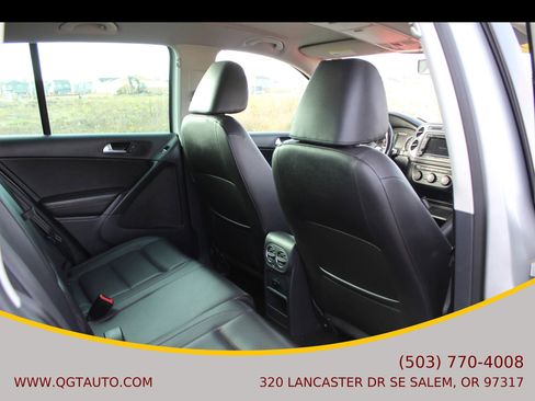 Used 2013 Volkswagen Tiguan SE image 17