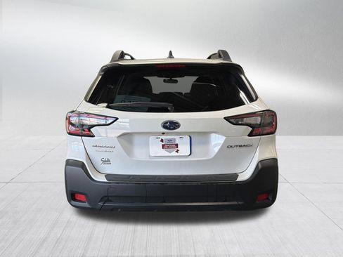 Certified 2025 Subaru Outback Premium AWD/4WD image 6