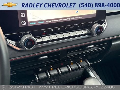 Certified 2024 Chevrolet Colorado Z71 w/ Z71 Convenience Package 2 image 19