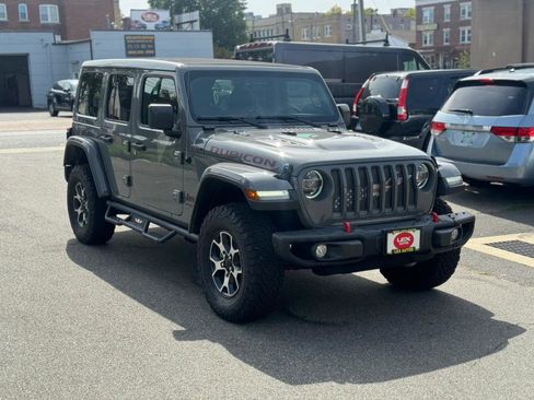 Used 2021 Jeep Wrangler Unlimited Rubicon image 3