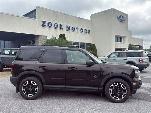 Used 2021 Ford Bronco Sport Outer Banks AWD/4WD image 4