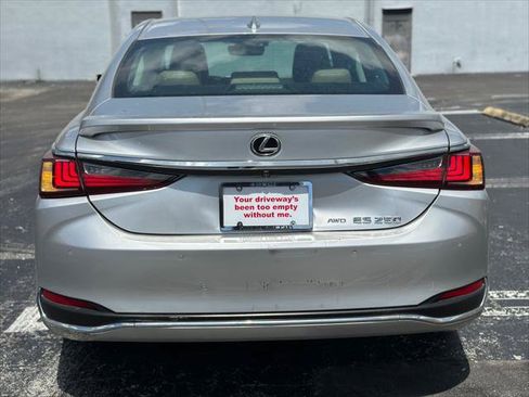 Used 2021 Lexus ES 250 w/ Premium Package AWD/4WD image 7