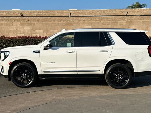 Certified 2023 GMC Yukon SLT w/ SLT Premium Package image 7
