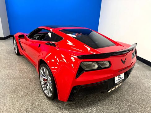 Used 2016 Chevrolet Corvette Z06 w/ 3LZ Preferred Equipment Group image 43
