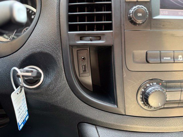 Used 2020 Mercedes-Benz Metris image 28